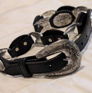 1996 Tony Lama Black Leather And Stainless Steel/Silver Belt with Silver Buckle